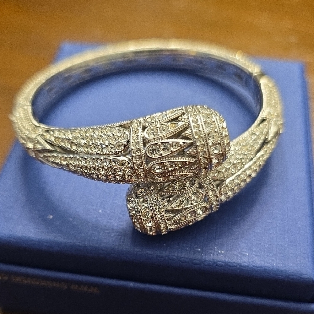 Source Unknown Silver Crystal Bracelet - image 8